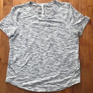Lululemon Run Tee